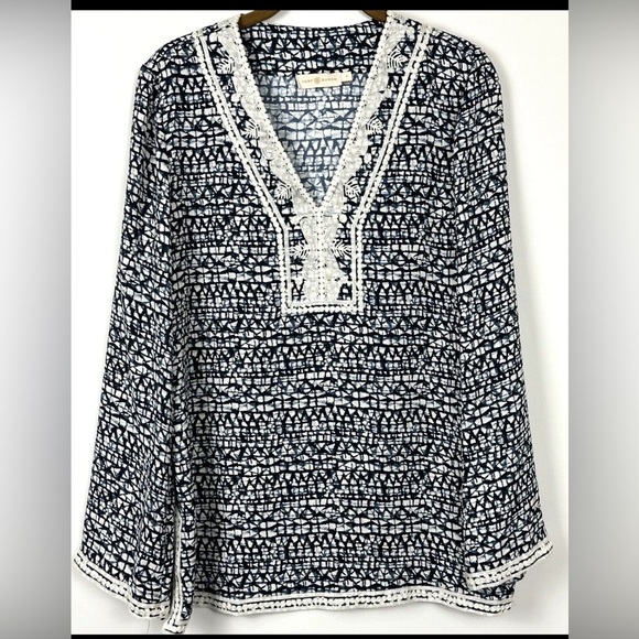 Tory Burch Tunic Top Sz 0 Navy Print White Embroidery V Neck Polyester MINT $328 - Picture 1 of 4